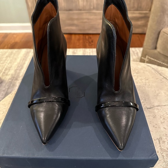 Malone Souliers black bootie worn once 6.5 they run a half size small ! - Picture 2 of 11